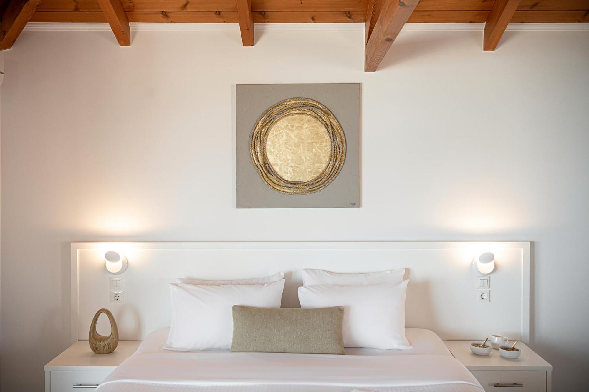 Vergina 4*